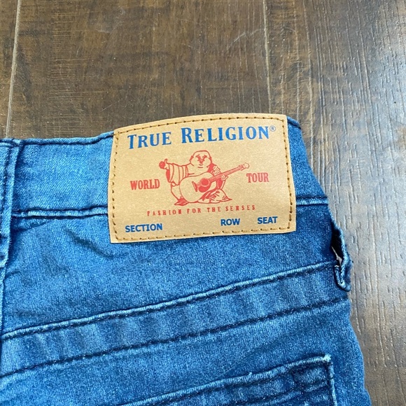 True Religion Jean shorts - Picture 4 of 7